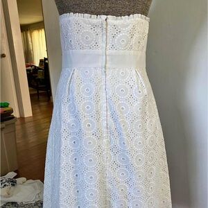 Strapless white Lily Pulitzer dress in like new condition